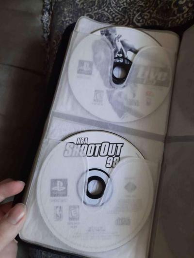 Lot of 31 PS1 Games and 1 PS2 Game  Pickup SOUTHMONT NC - Thumbnail 2