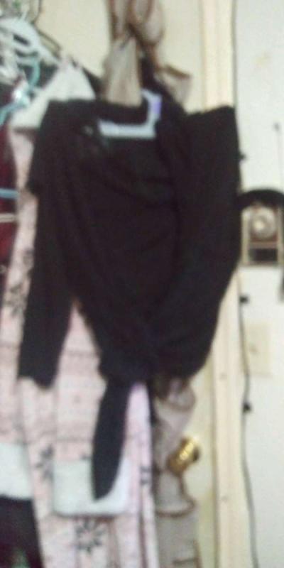 light lace over jacket wore once - Thumbnail 6