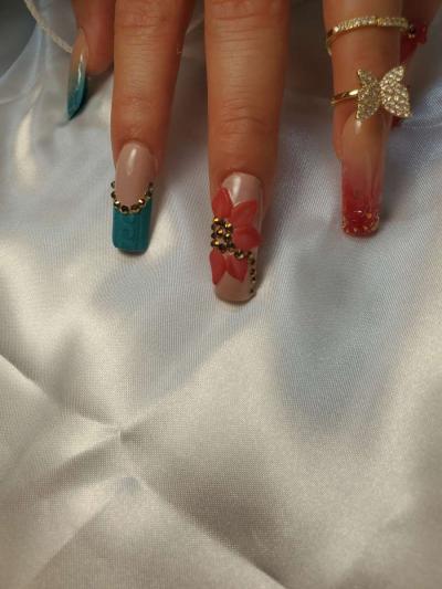 uas acrilicas - Thumbnail 2