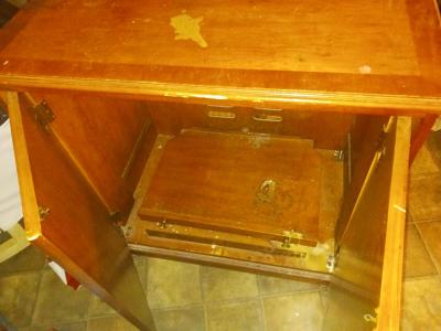 honey wood bar cabinet - Thumbnail 2