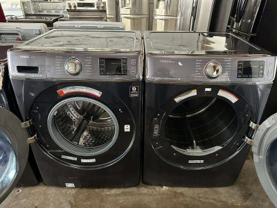 Big Washer and Electric Dryer - Thumbnail 2