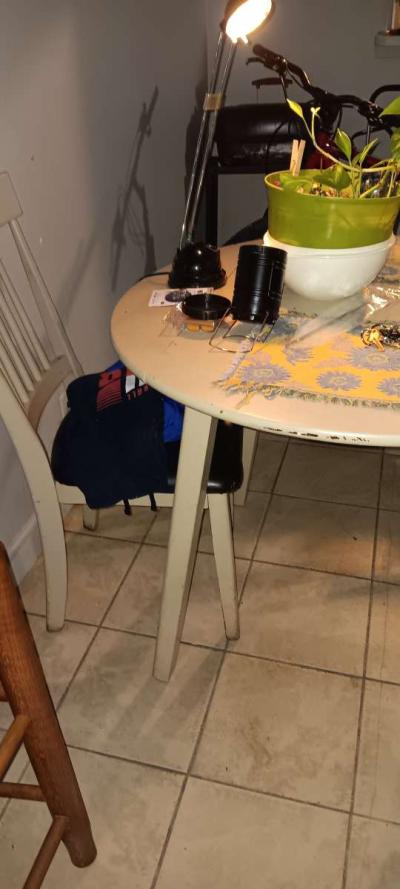 old table - Thumbnail 5