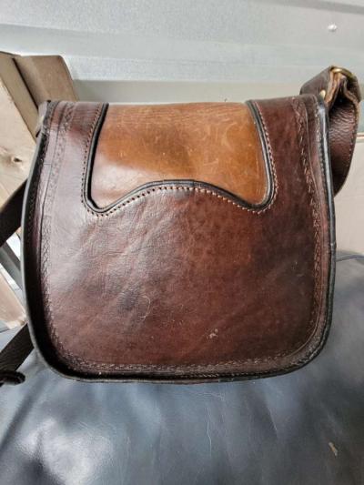 generator - Thumbnail 2