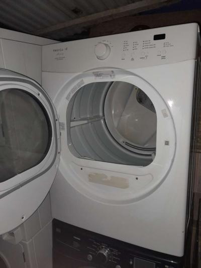 GAS DRYER FRIGIDAIRE WHITE ON WHITE WORKING EXCELLENT - Thumbnail 2