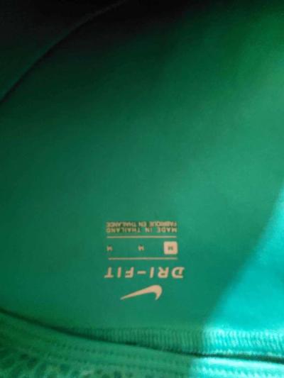 Nike size medium dry fit turquoise shirt bust 36 inches - Thumbnail 6