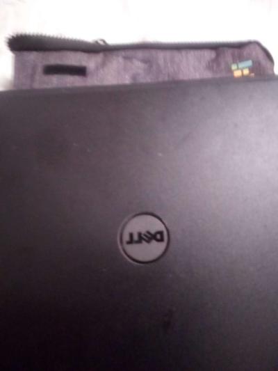 Dell laptop - Thumbnail 2