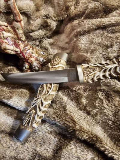 skull blade - Thumbnail 3