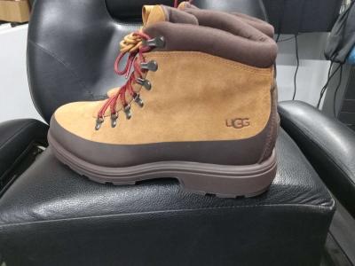 UGGS boots  for man - Thumbnail 2
