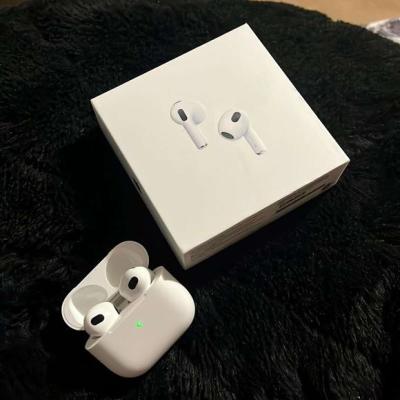 3rd generation airpods - Alvarado, Texas