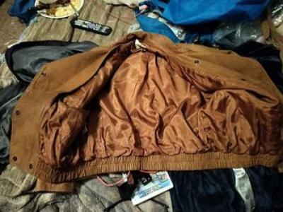 Leather jacket - Thumbnail 4