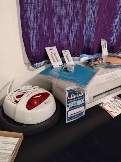 silhouette cameo 4 - Thumbnail 2