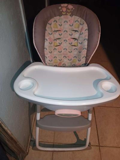 Babygirl Feeding Highchairs - Thumbnail 3