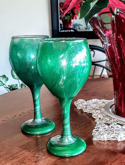 Wine Glasses Artistically Covered in Permanent Resin - Thumbnail 4