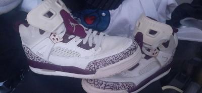 jordans - Thumbnail 2