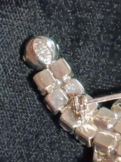 vintage brouch - Thumbnail 2