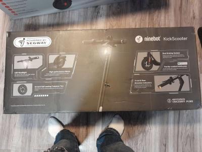 NINEBOT KickScooter F SE - Thumbnail 2