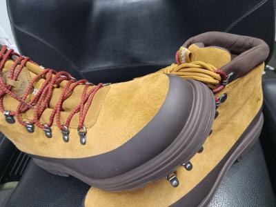 UGGS boots  for man - Los Angeles, California