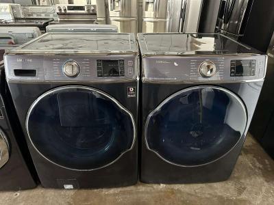 Big Washer and Electric Dryer - Thumbnail 3
