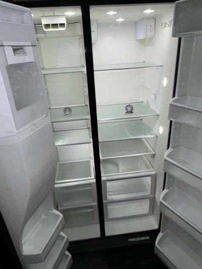 Black Side by side whirlpool refrigerator DelivereyAvailab - Thumbnail 4