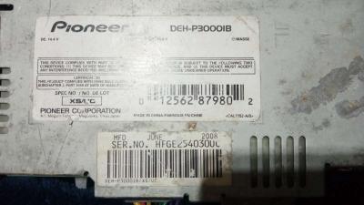 Pioneer car stereo - Thumbnail 2