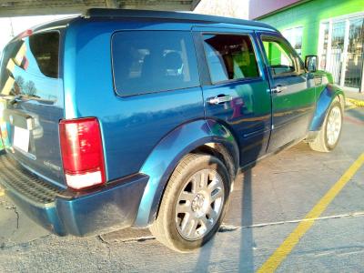 2010 dodge nitro - Thumbnail 3