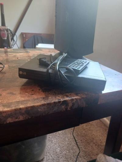 LG DVD player perfect condition from WalMart - Pasadena, Texas