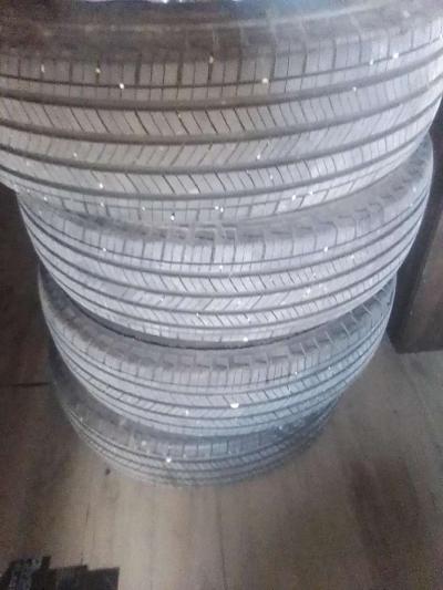 Set of tires Michelin side 17 - Thumbnail 2