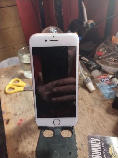 I phones - Thumbnail 4