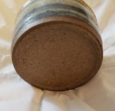 Handmade Rustic Pottery Bowl - Thumbnail 3