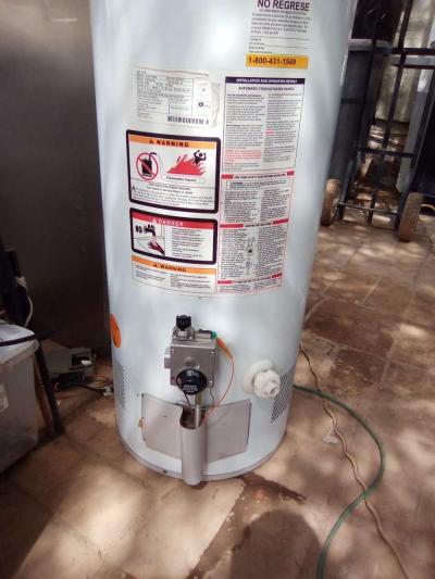 WATER HEATERS ELECTRIC PROPANE GAS DIFFERENT PRICE NEW USED - Thumbnail 3