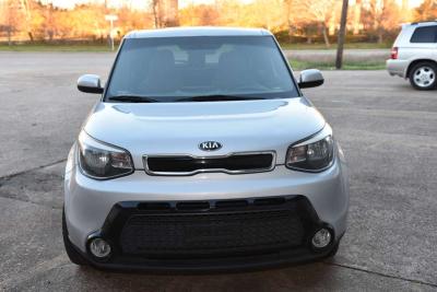 2016  Kia Soul Wagan - Thumbnail 2