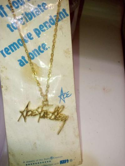 VINTAGE KISS ACE FREHLEY 50TH ANNIVERSARY SIGNATURE NECKLACE
