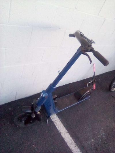 lime scooter - Thumbnail 2