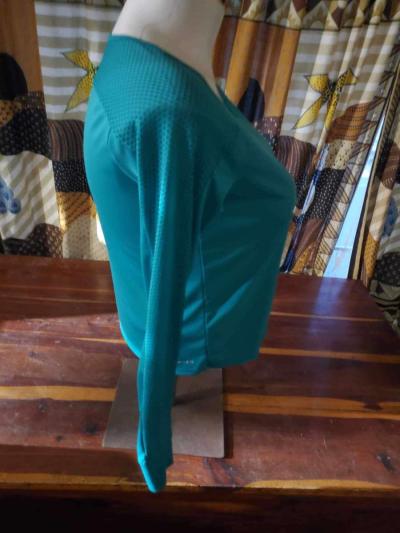 Nike size medium dry fit turquoise shirt bust 36 inches - Thumbnail 4