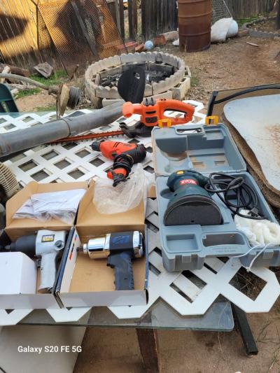 stuff for sale - Thumbnail 5