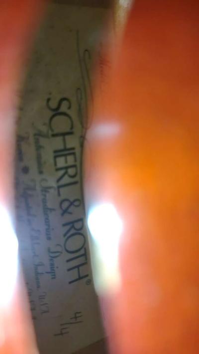 violin - Thumbnail 2