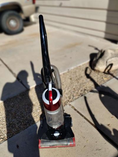 Bissell Bagless Vacuum Cleaners prices in description - Thumbnail 3