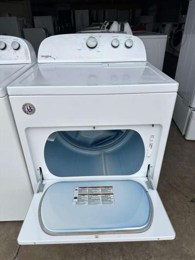 Washer And Electric Dryer - Houston, Texas