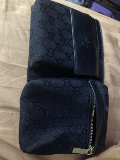 black handbag - Thumbnail 2