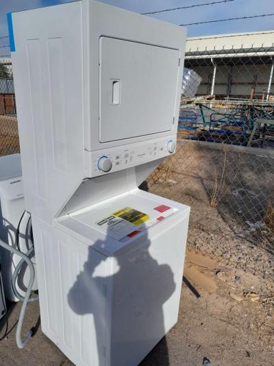 STACK UNIT WASHER DRYER ELECTRIC GAS MODEL FRIGIDAIRE 2022 - Thumbnail 5