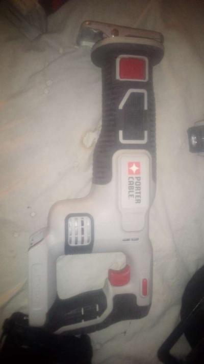 Porter Cable 20V Max Cordless Power Tools - Thumbnail 4