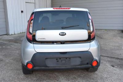 2016  Kia Soul Wagan - Thumbnail 4