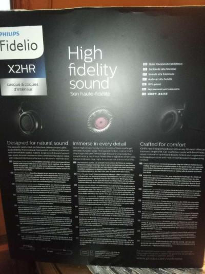 Phillips Fidelio indoor headphones - Thumbnail 3