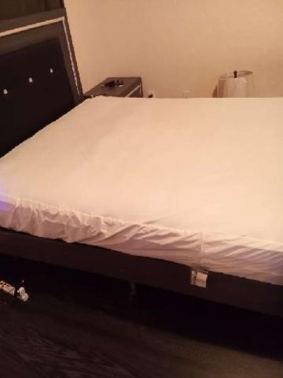 3 piece bedroom set - Thumbnail 3