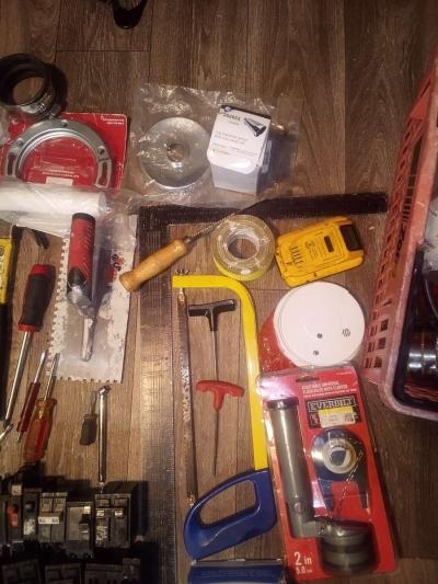 tool and parts lot - Thumbnail 6