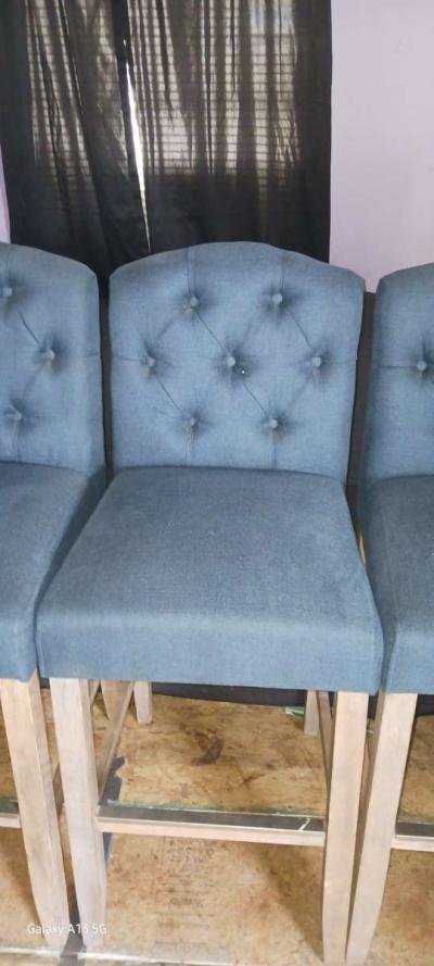 Set of 4 Blue fabric like new bar stools - Lexington, South Carolina