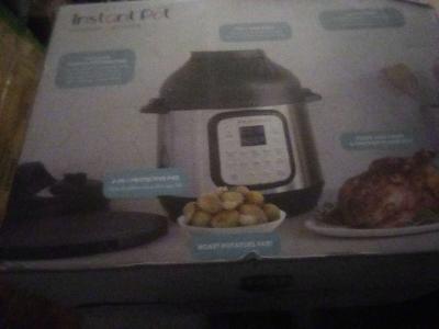 insta pot Air Fryer - Thumbnail 3