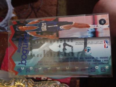 Muggsy Bogues Basketball Card - Thumbnail 2