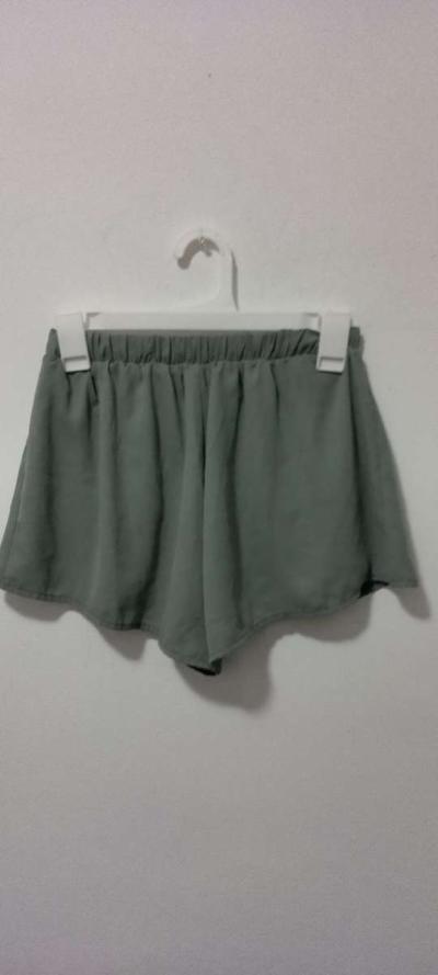 Loose Fitting High Waist Shorts - Thumbnail 3