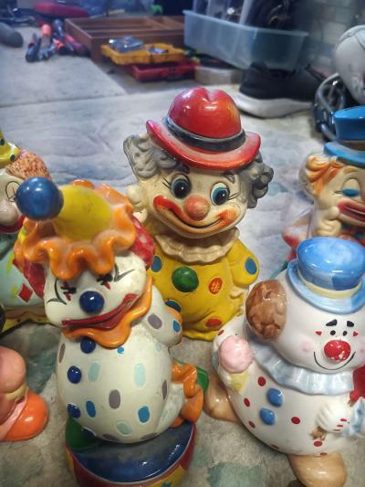 vintage porcelain clowns - Thumbnail 2